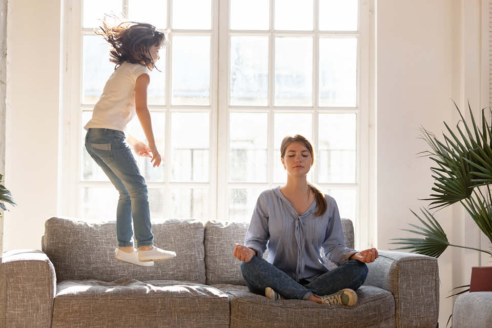 Turnen Sie zu Hause rum und toben Sie sich aus - Yoga - Pilates - Workout